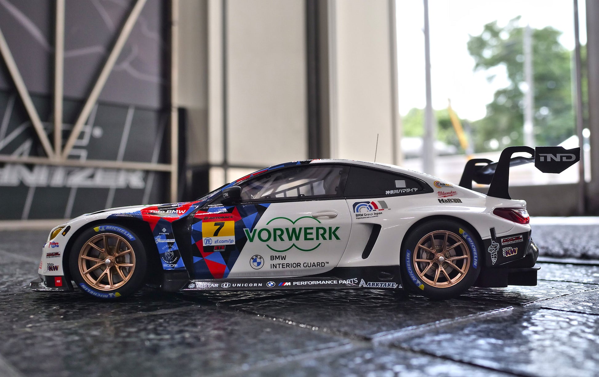 TOP SPEED 1/18スケールミニカー BMW M Team Studie Studie BMW M4