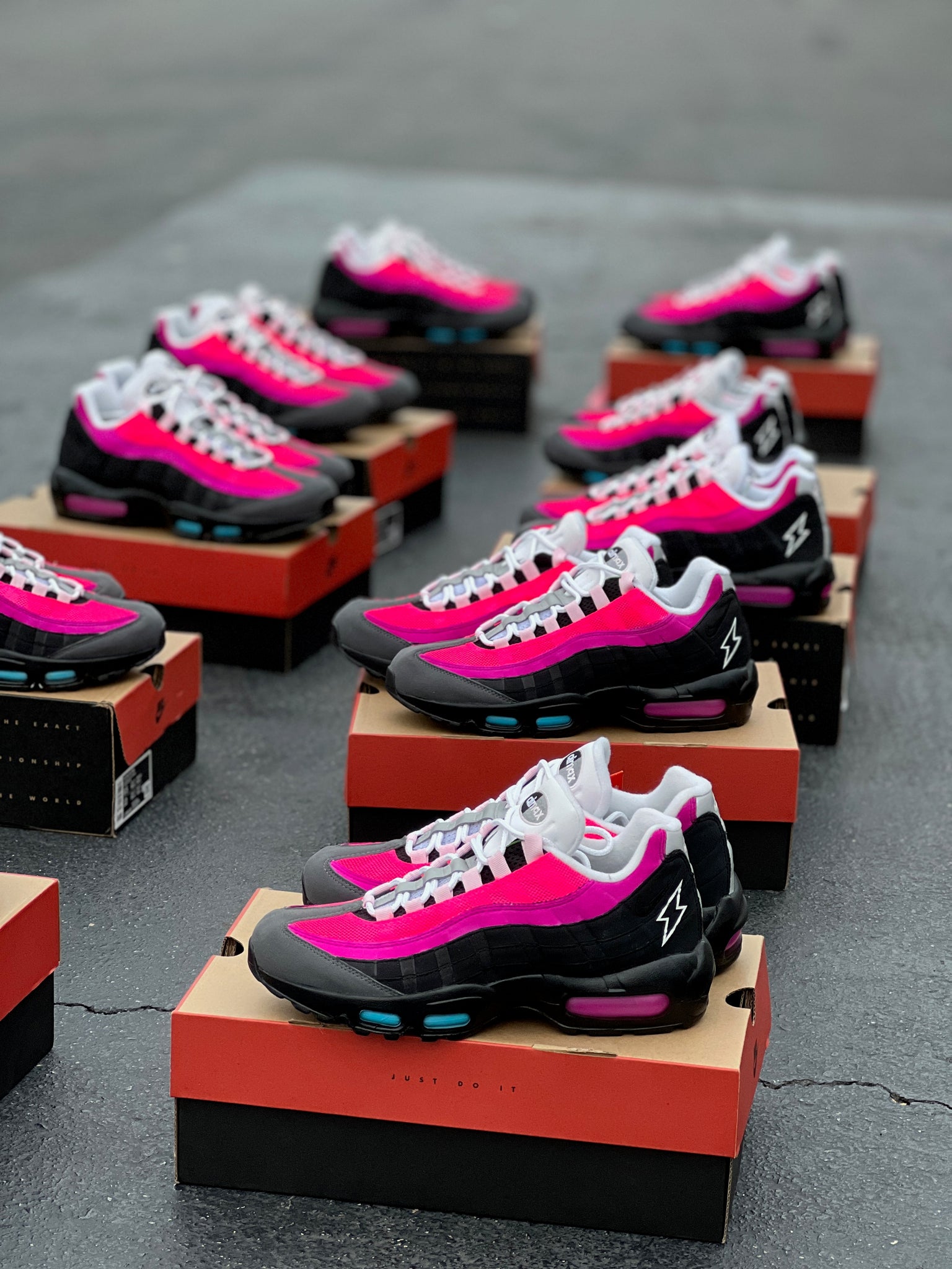 Nike Air Max 95 Gunsmoke Pink Foam - 10 pairs - Custom Order
