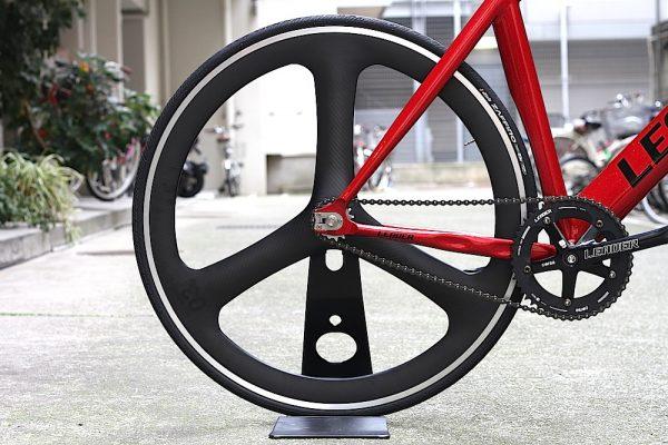 たったの3本の貴重なバトンホイール!!! | ブローチャーズ - BROTURES