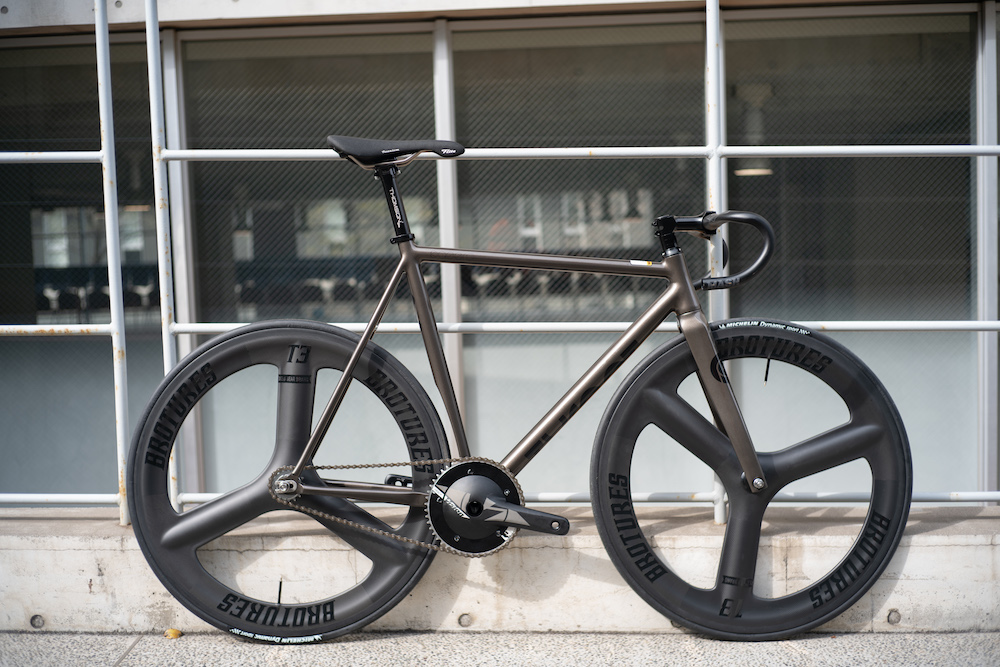 カーボンホイール、続々と。 | ブローチャーズ - BROTURES ONLINE