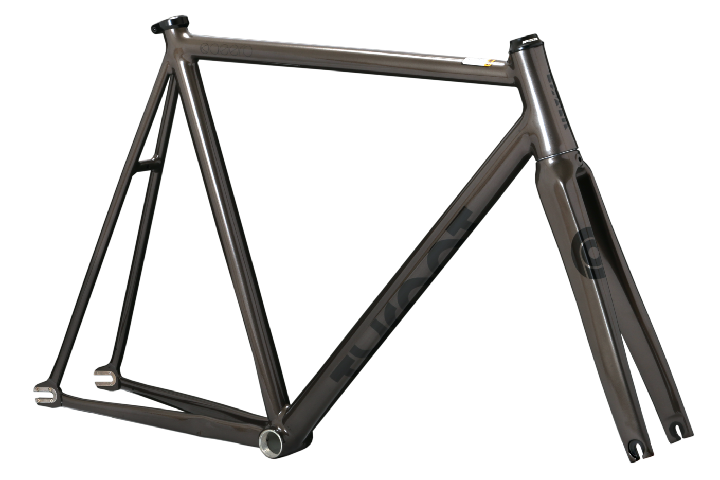 いよいよ始動！TYRANT BIKES ”NEW KAGERO