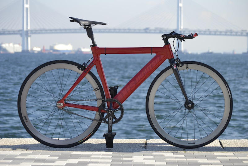 LEADER735TR フェラーリレッド！ 今日も1発！！ | ブローチャーズ