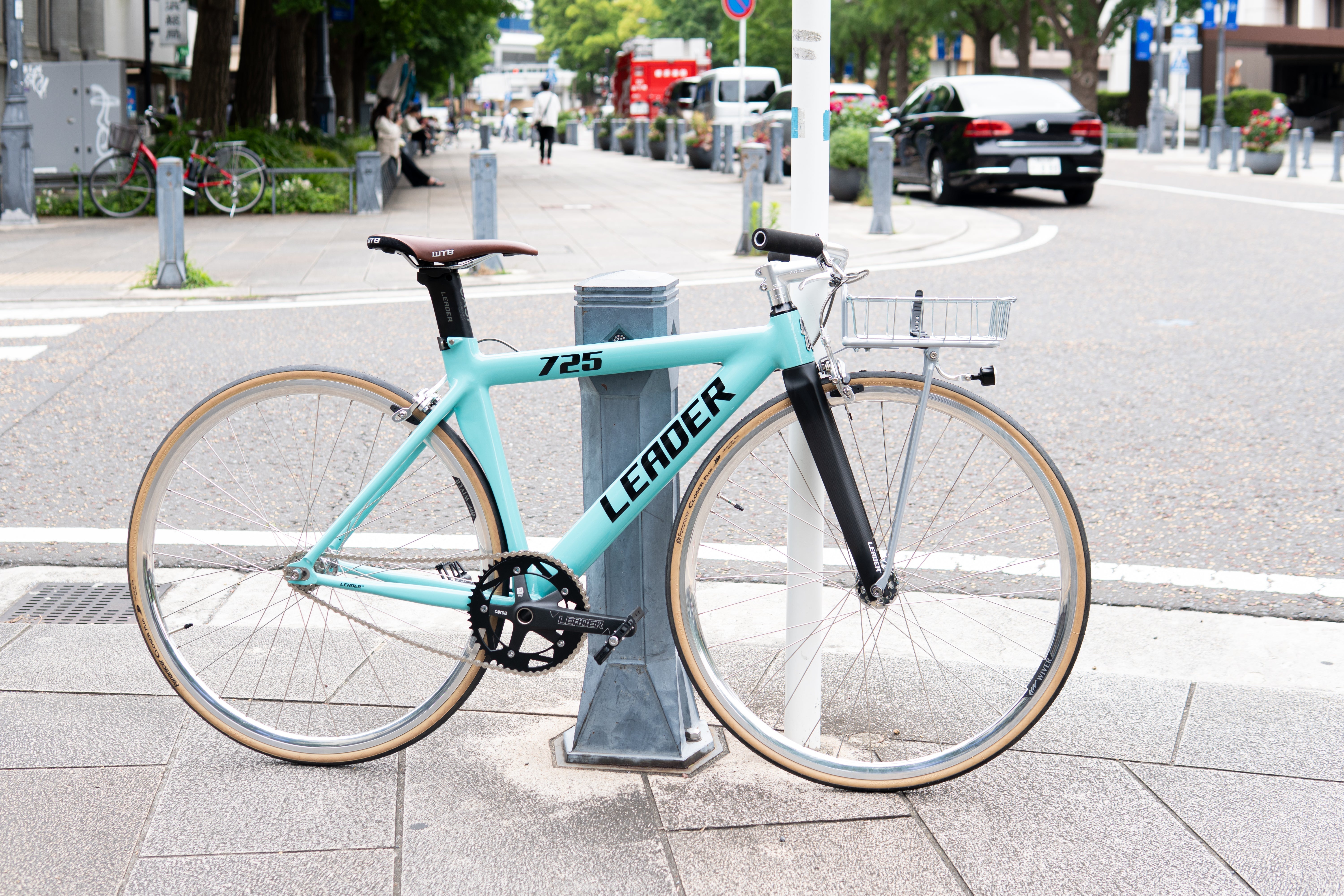 ピストバイクは男性だけの乗り物じゃない。 | ブローチャーズ