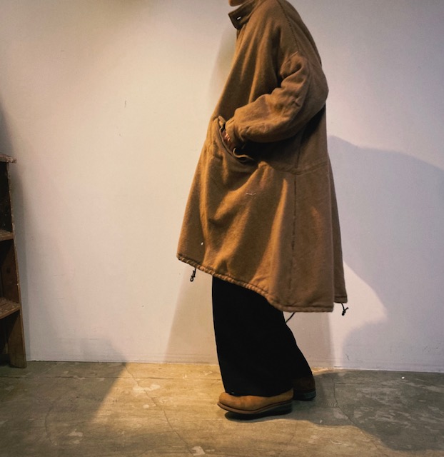 kaval / blanket stitched stand collar coat 