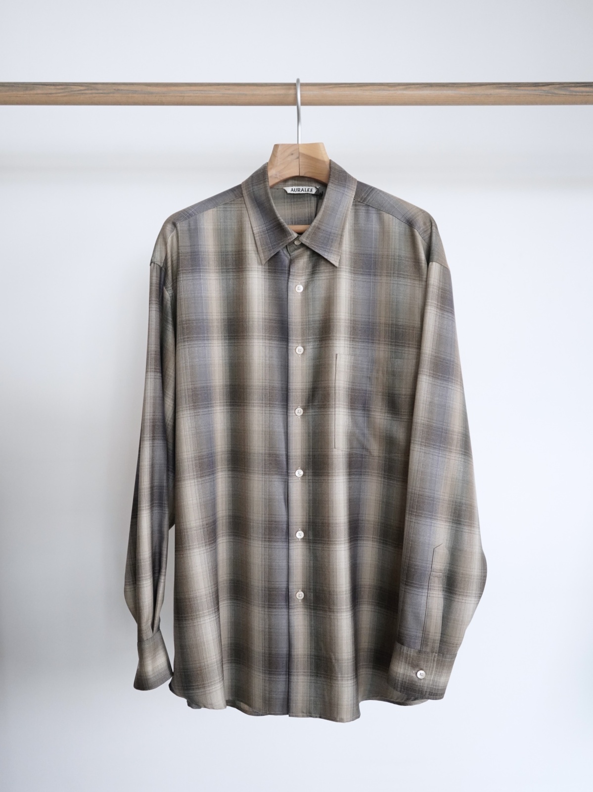 AURALEE」 SUPER LIGHT WOOL CHECK SHIRTS