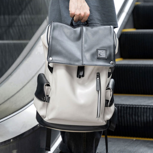 大人のおしゃれ】ブリストル フラップリュック by BRODERIK - Broderik