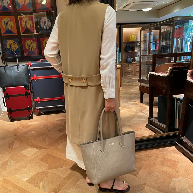 シュリンクレザー]トゥティトートバッグcolor：トープ – BROOKLYN MUSEUM