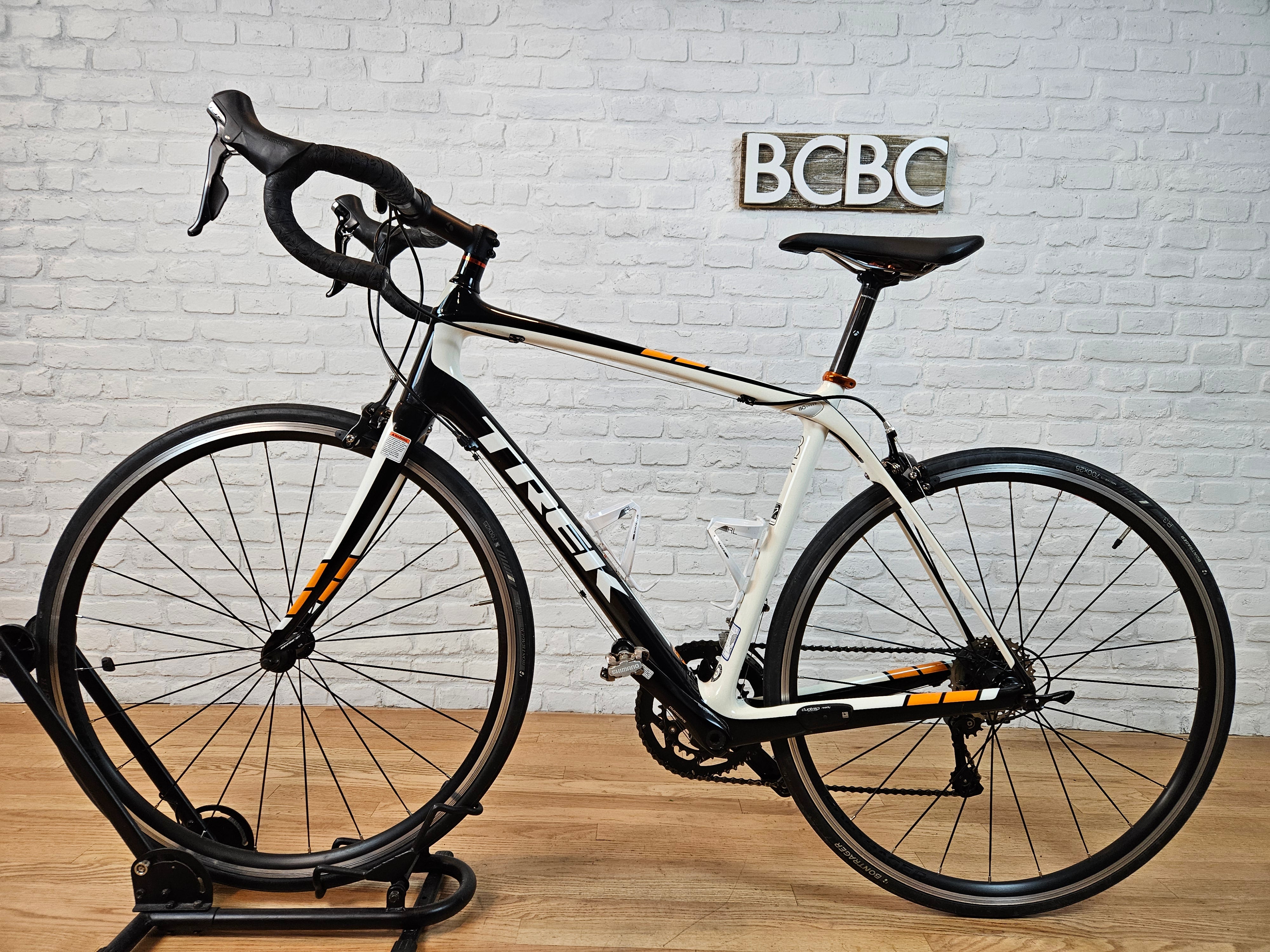 Used 2015 Trek Domane 4.3 105 56cm | Brooklyn Carbon Bike Co.