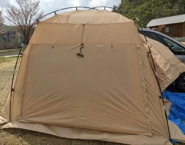 ワークマン」待望の「カーサイドシェルター」実装レポ！ 設営＆幕内