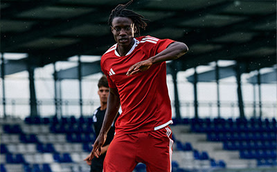 サッカー｜ウェア/服【アディダス公式】