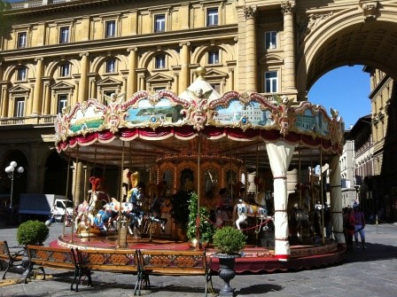 共和国広場のメリーゴーランド | イタリア ウェデイング フィレンツェ