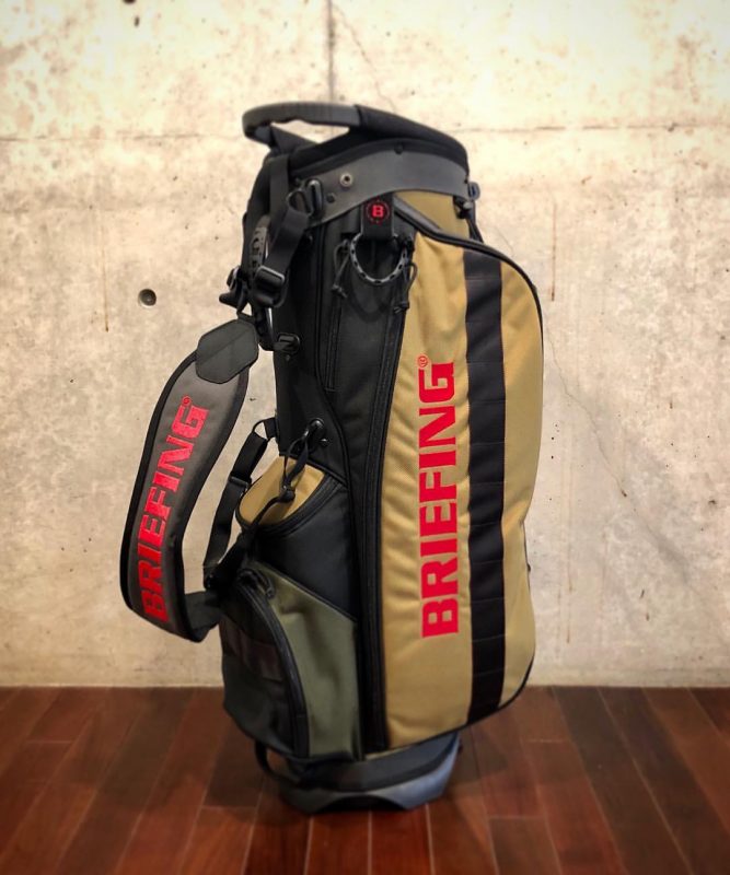 BRIEFING GOLFで人気のキャディバッグ「CR-4 #01」に限定カラーが追加