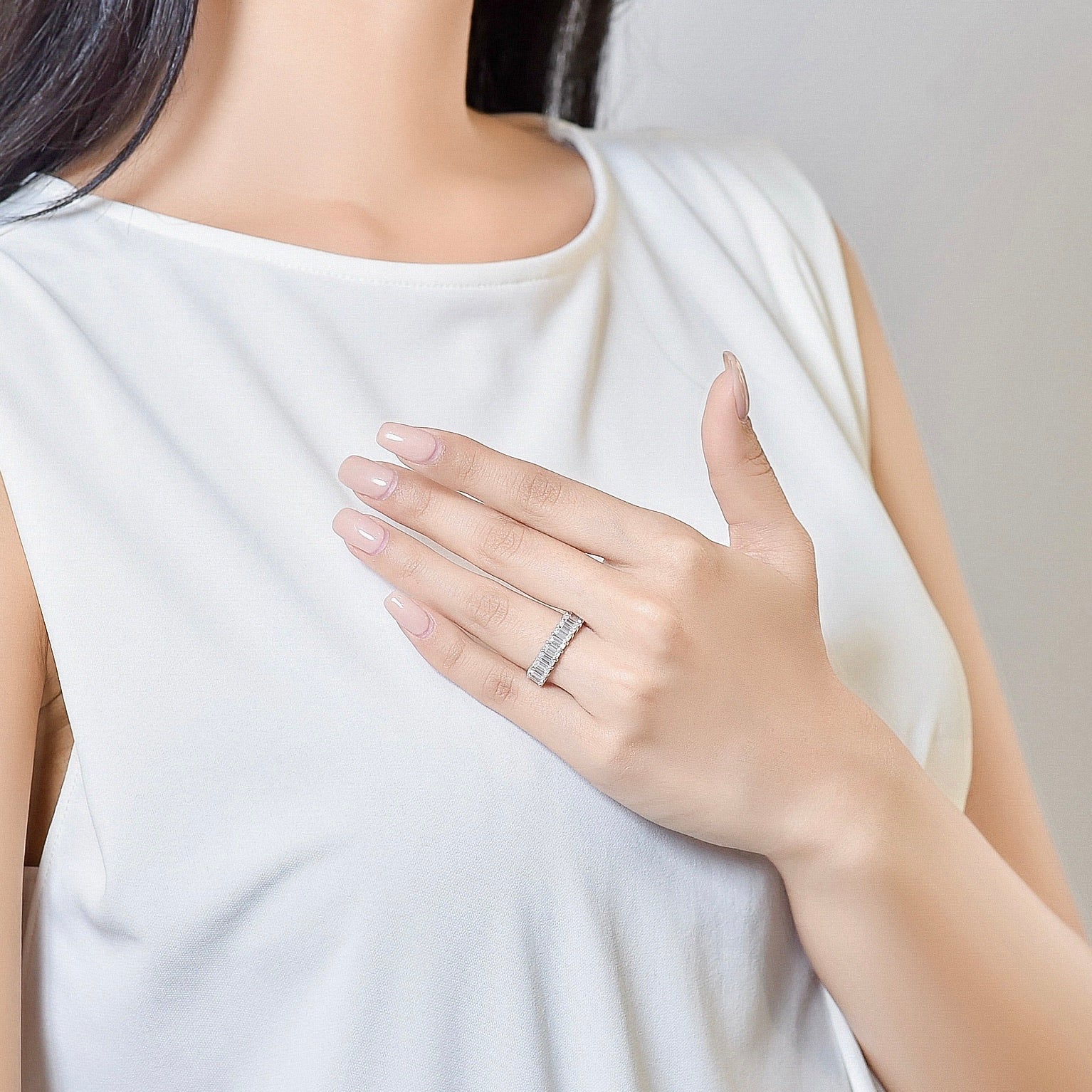 即納】エメラルドカット ハーフエタニティ リング RI095 – Brillar