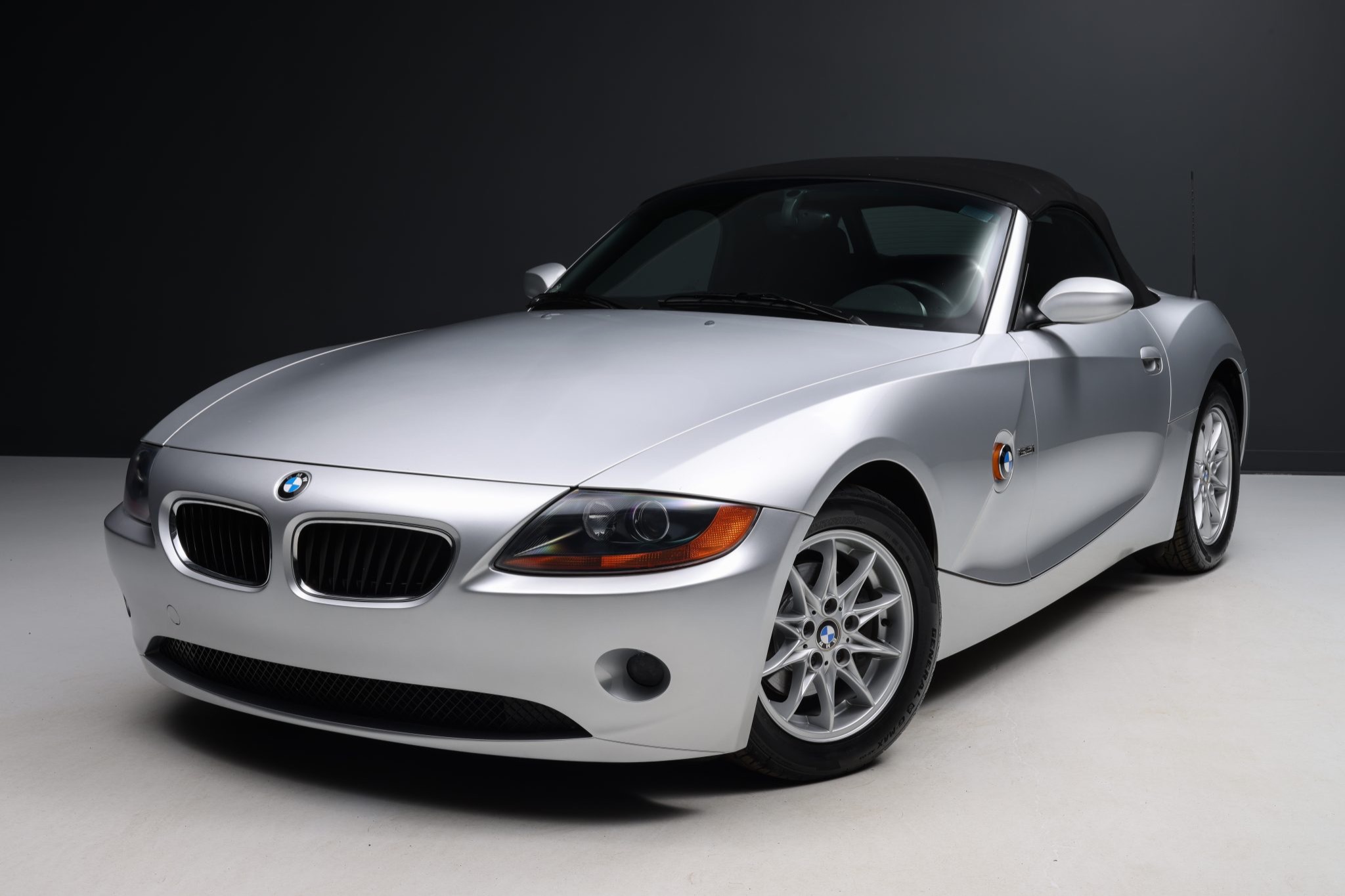 2003 BMW Z4 Roadster 2.5i 5-Speed for sale on BaT Auctions - sold