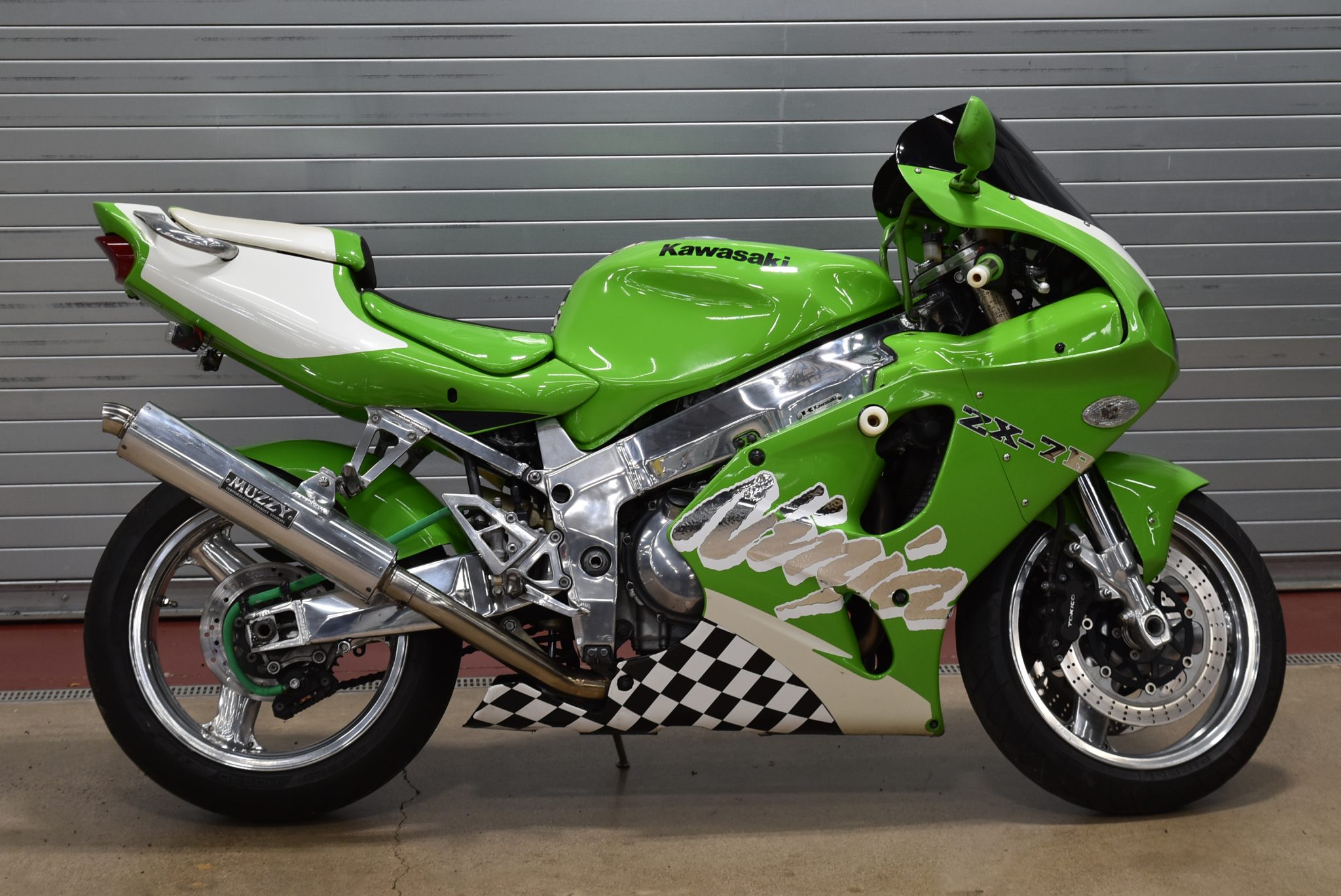 No Reserve: One-Owner 1999 Kawasaki Ninja ZX-7R for sale on BaT