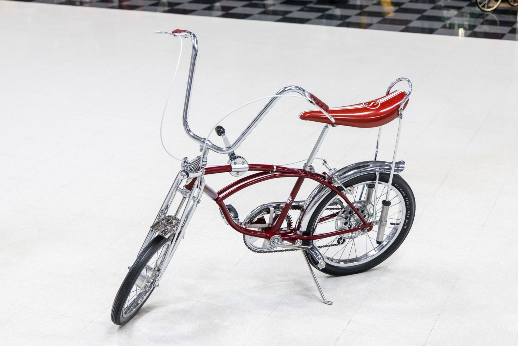 No Reserve: 1969 Schwinn Sting-Ray Apple Krate Bicycle for sale on