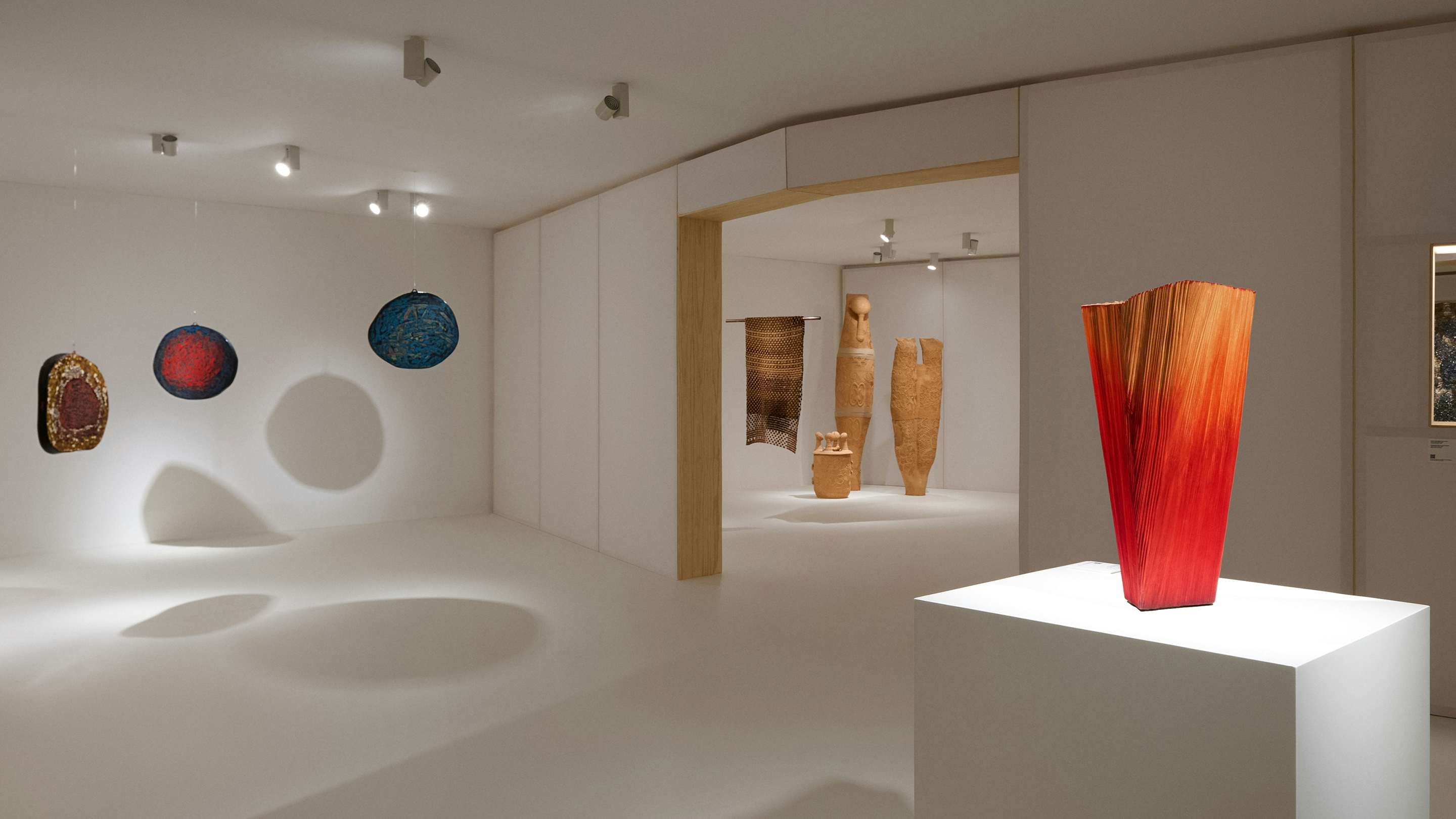 ロエベ ファンデーション クラフト プライズ 2025」の大賞に青木邦眞