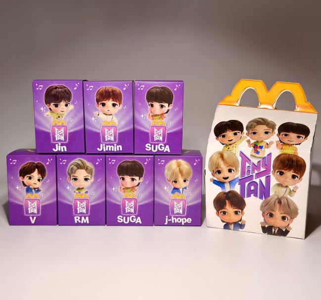 TinyTANとマクドナルドのコラボ限定フィギュア7体セットが日本からも