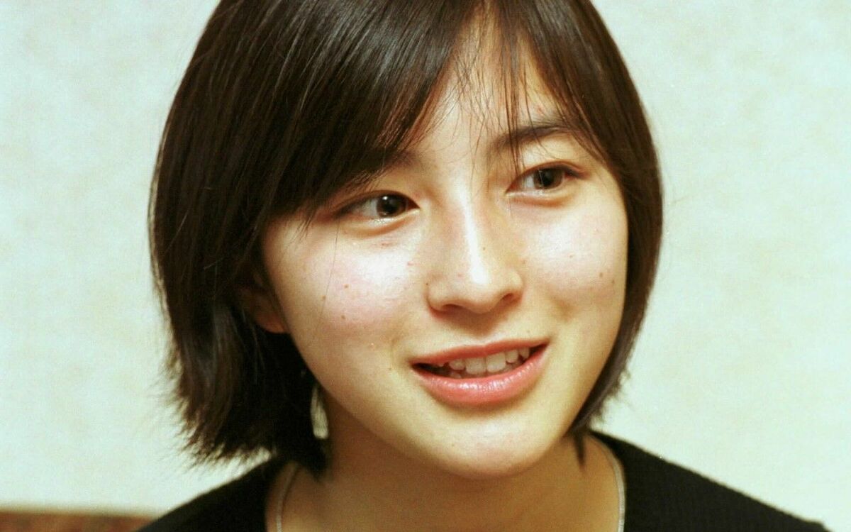 広末涼子40歳 早稲田大に初登校「異例の囲み会見」から「出席ゼロ、5