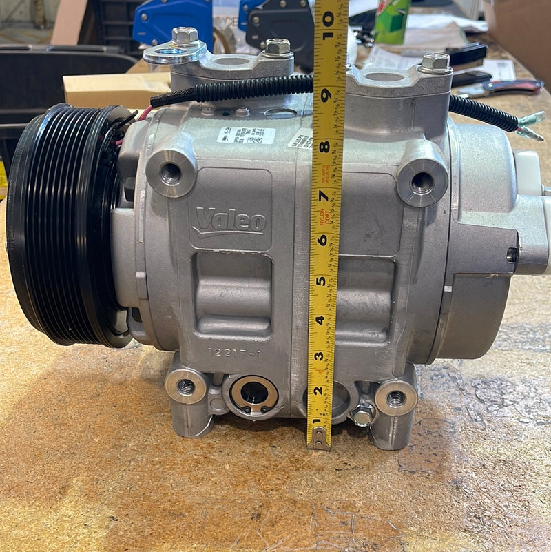 70030043 VALEO TM-43 COMPRESSOR (GASKETS ARE # 372-715-01 SOLD