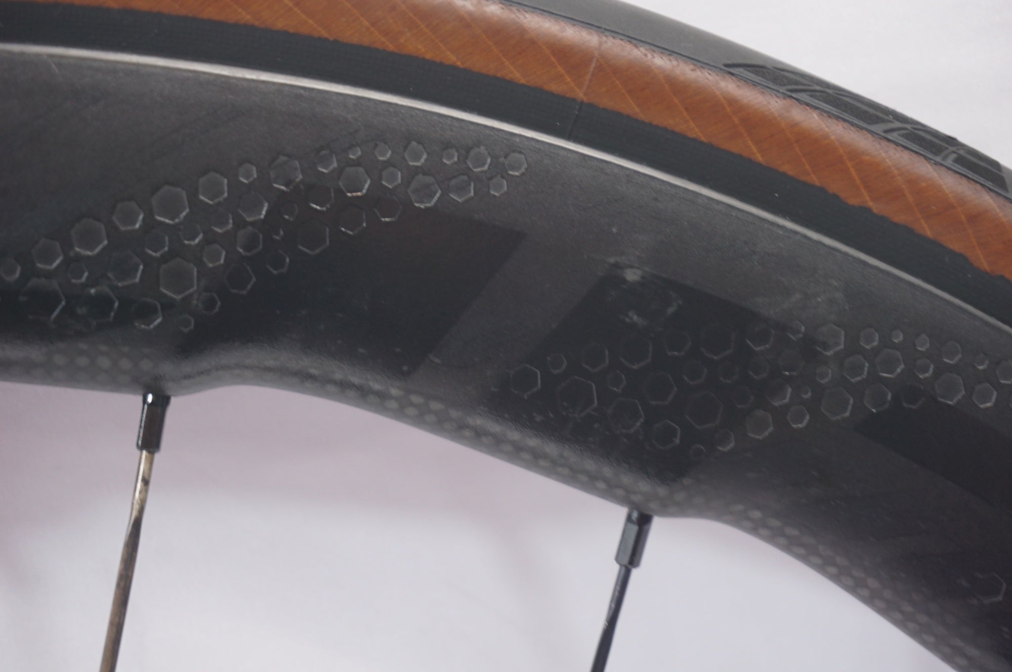 ZIPP 「ジップ」 353 NSW DISC シマノ11速 ホイールセット / 世田谷店