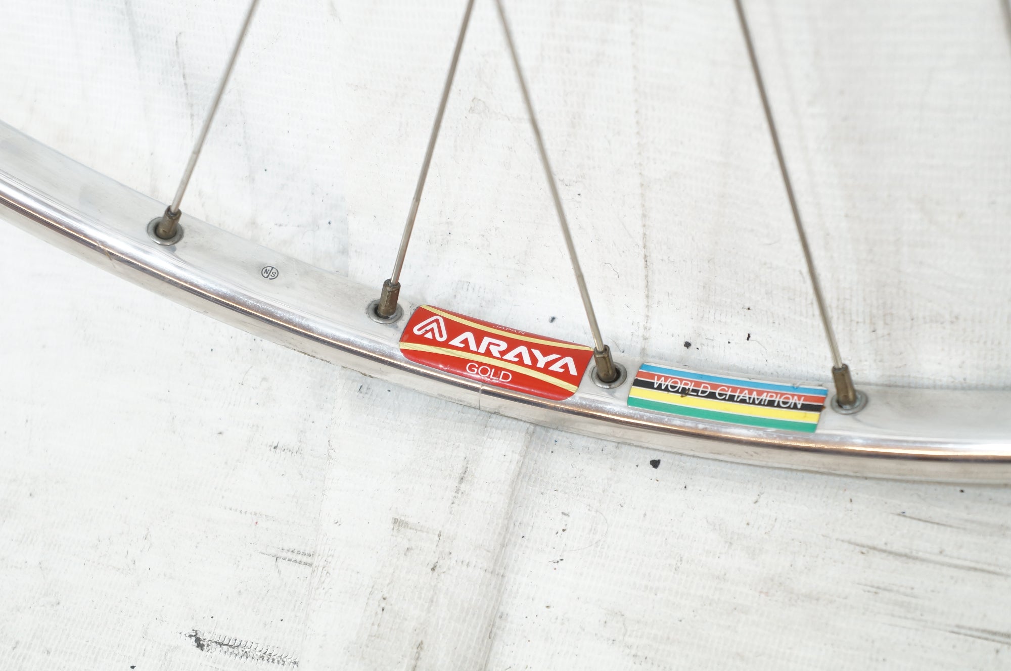 SHIMANO 「シマノ」 DURA-ACE HB-7600 ARAYA GOLD ホイールセット