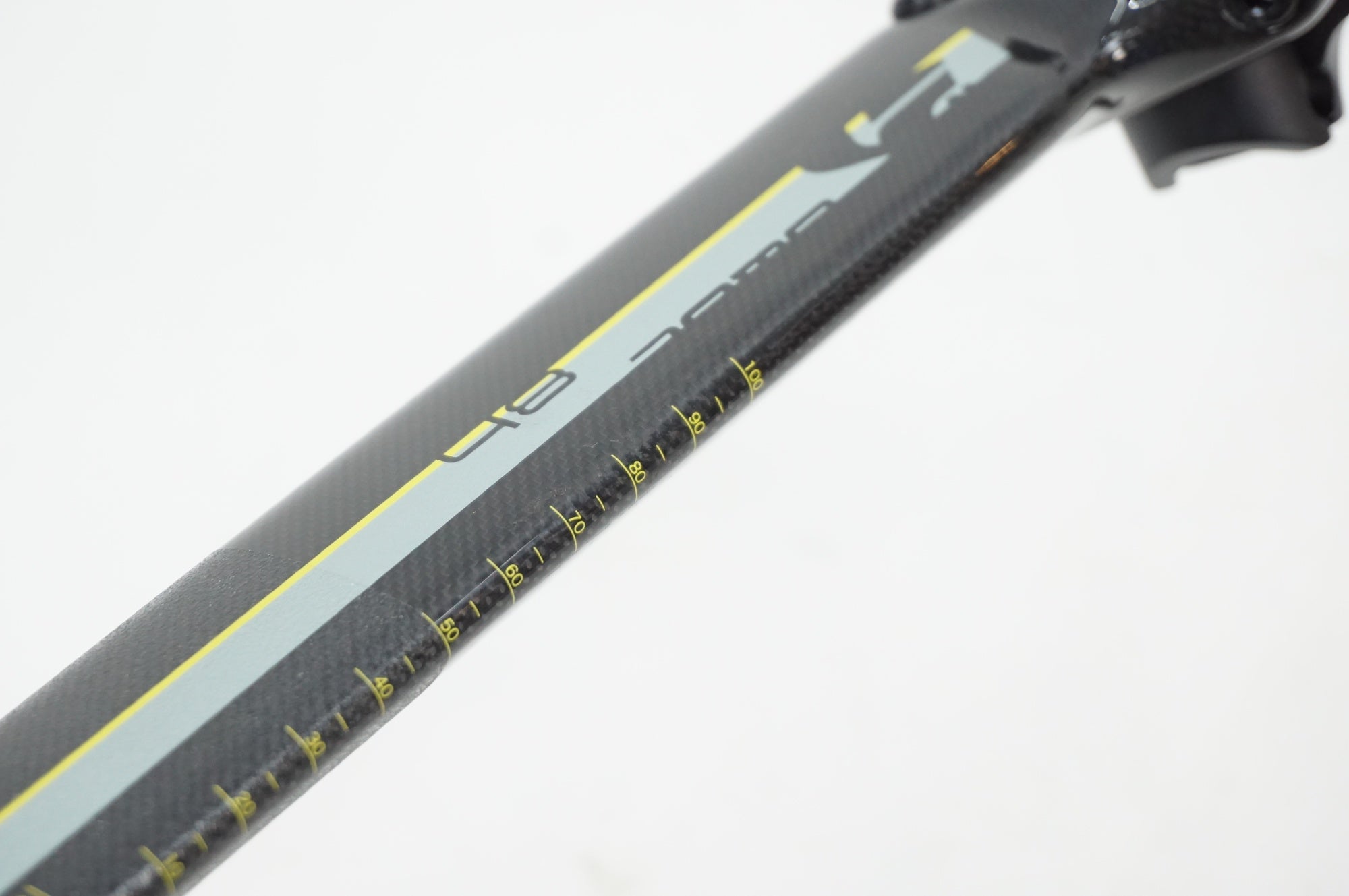 BOMA 「ボーマ」 カーボンシートポスト / 川越店 ｜ バイチャリ公式