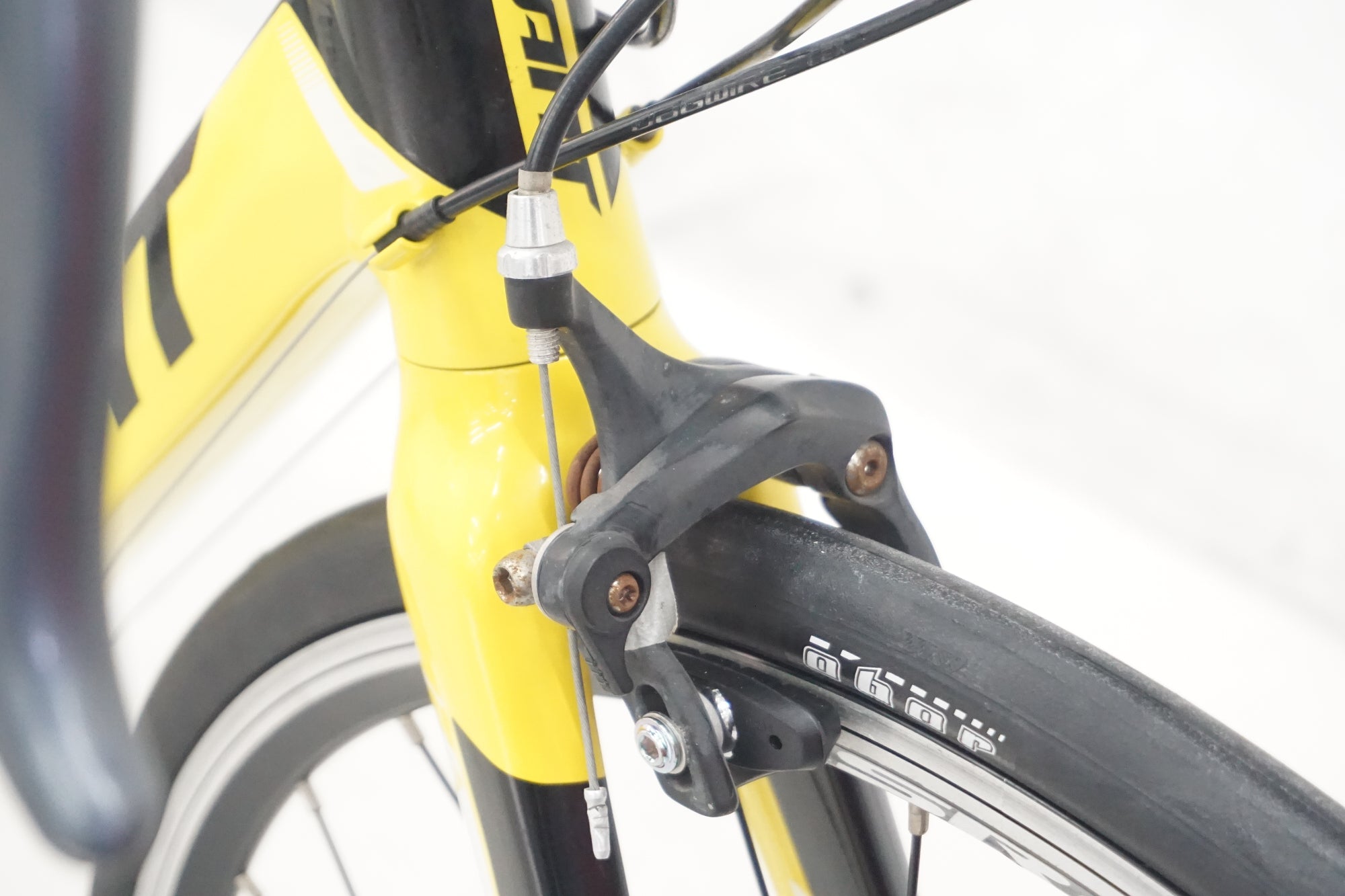 GIANT 「ジャイアント」 DEFY4 2015年モデル ロードバイク / 大阪美原