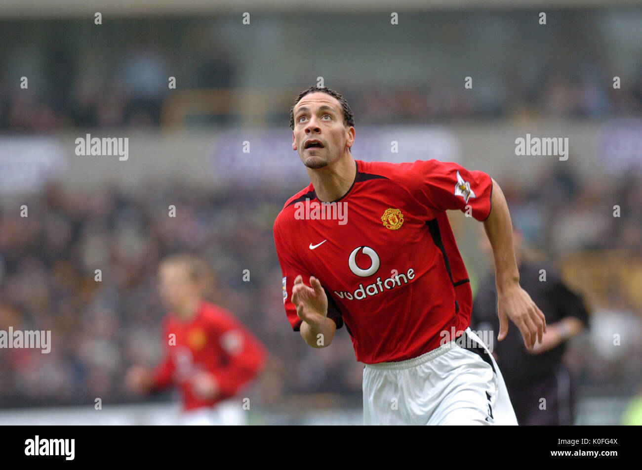 Rio Ferdinand playing for Manchester United 2004 Stock Photo - Alamy