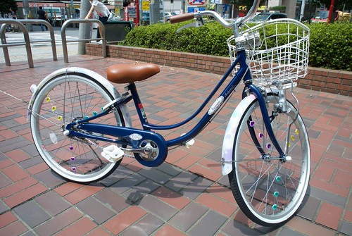小学生の娘に新しい自転車を購入 | 新旧ノーマルライフ