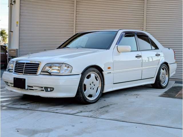 ベンツ c32 AMG」の中古車を探す【カーセンサー】