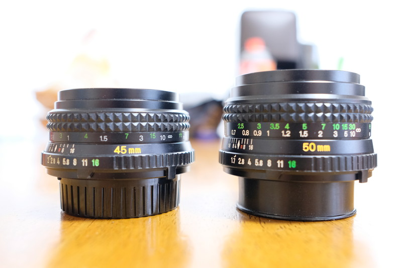 ミノルタのパンケーキレンズ「MD ROKKOR 45mm F2」 – カメトリ