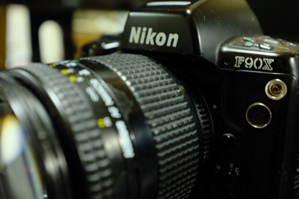 Nikon ニコン F90 フィルムカメラレンズ付き 動作OK Nikon ニコン F90