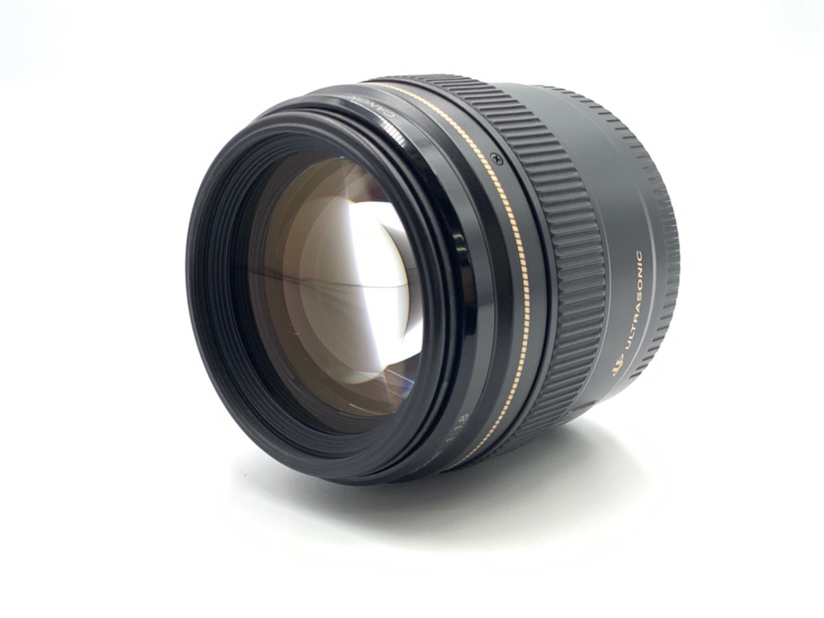 Canon EF85mm F1.8 USM：一瞬が魔法に変わる、美しきボケの世界 - 魅惑