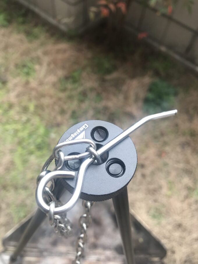 キャンピングムーン(CAMPING MOON) のトライポッドはスノーピークの