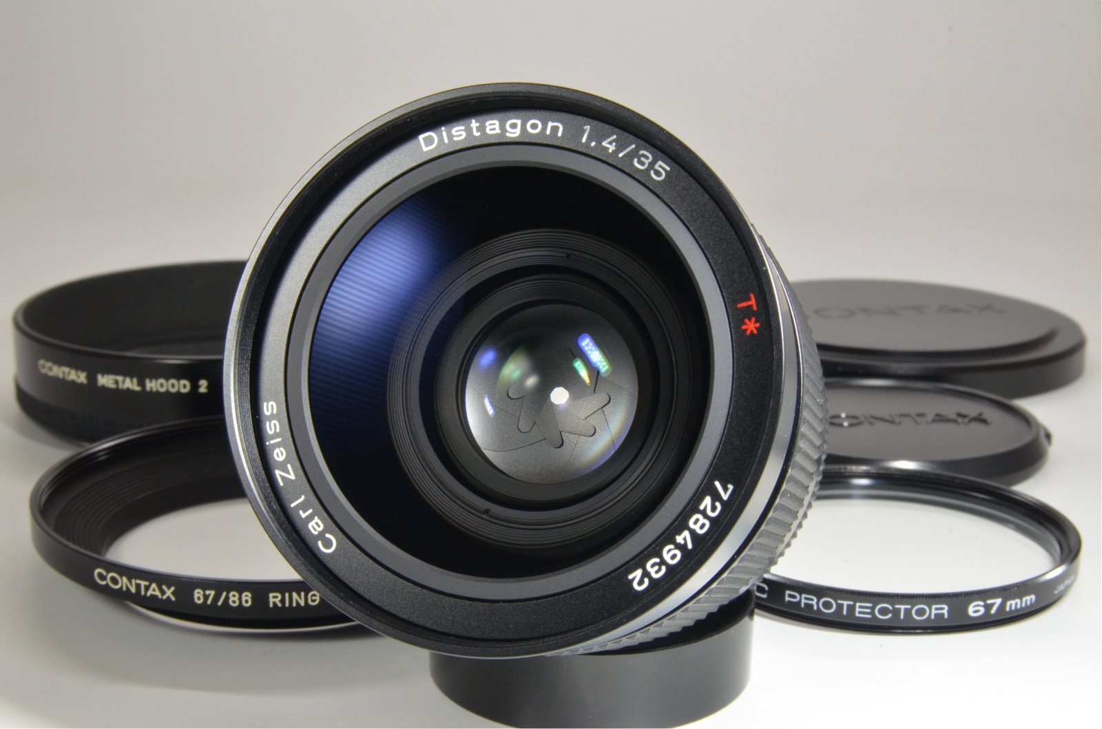 CONTAX Carl Zeiss Distagon T* 35mm f1.4 MMJ with Metal Hood #a0803