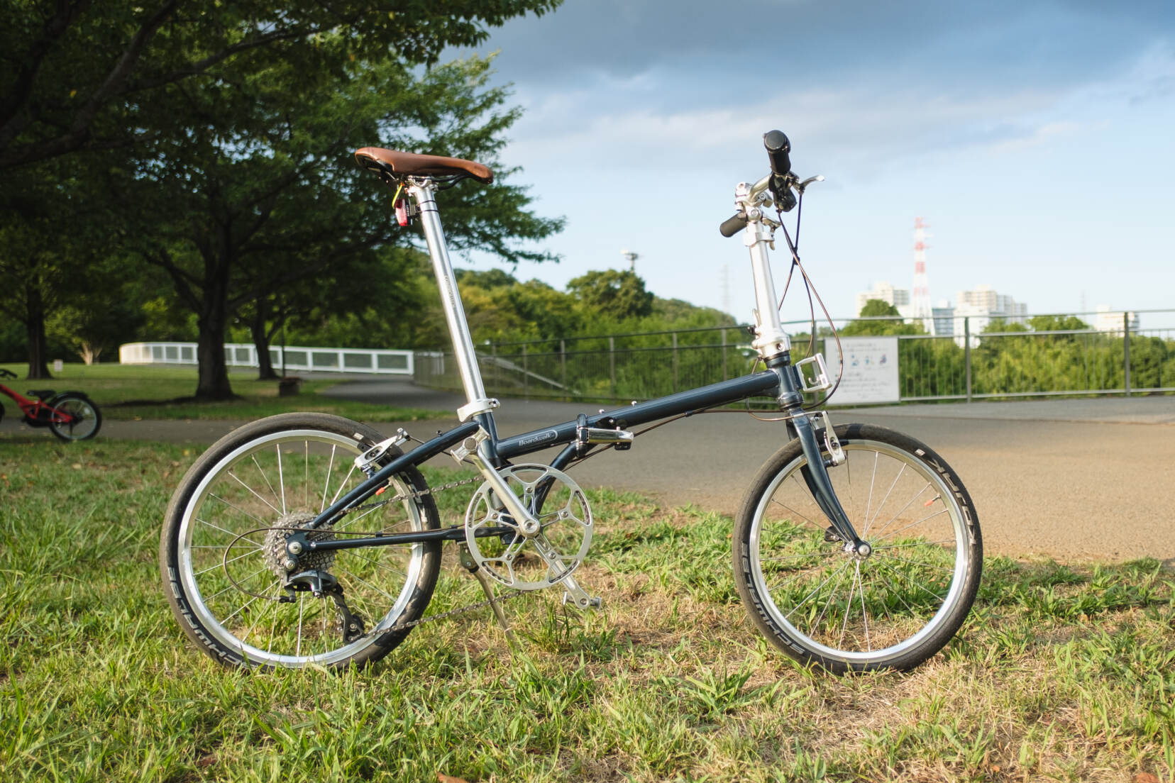 DAHON Boardwalk D7 のちょこっと軽量化と坂道対策に購入、カスタム