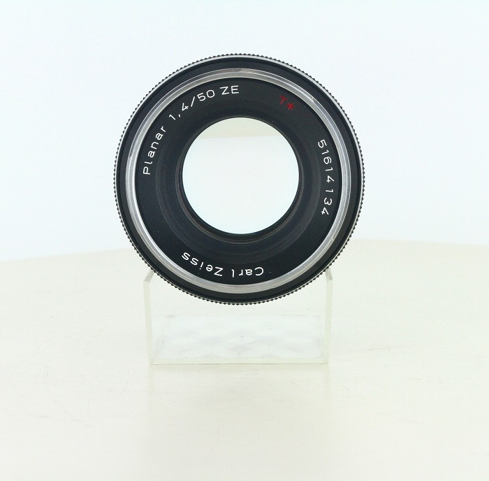 中古】(ツアイス) ZEISS カールツァイス プラナー T 50/1.4 ZE