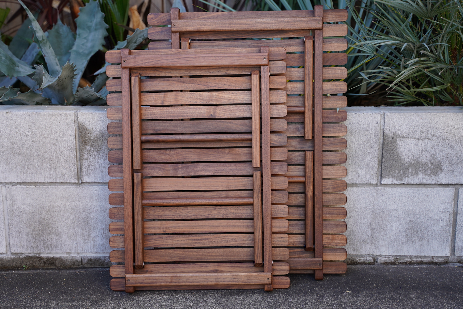 CAMP MANIA PRODUCTS / COMPACT LO TABLE (M) all walnut | CAMP MANIA