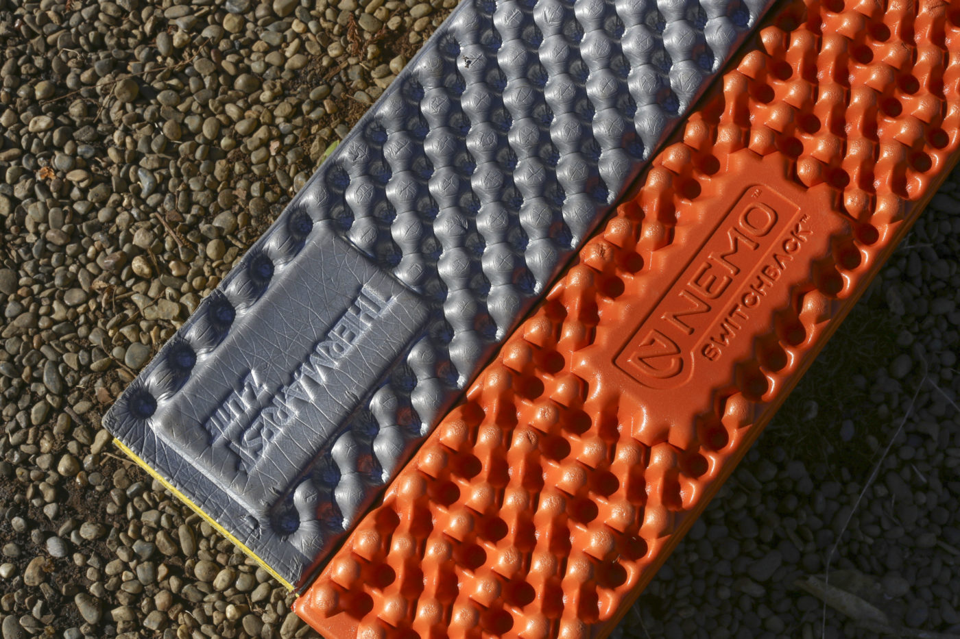 比較レビュー】NEMO「スイッチバック」とTHERMARESTの「Zライトソル
