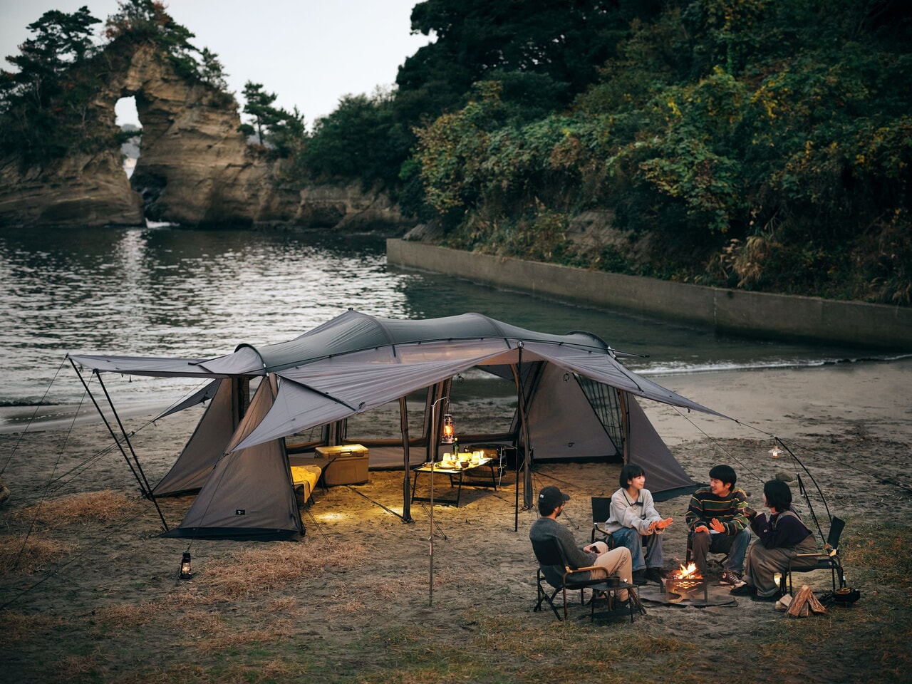 大人4人が広々使える！TOKYO CRAFTSの新作2ルームテント「ウィング