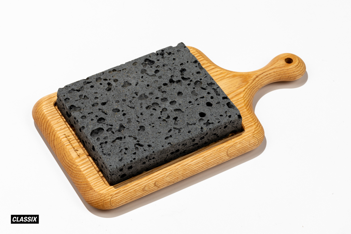 美味しいお肉を焼くためだけに開発された溶岩石プレート｜オールド