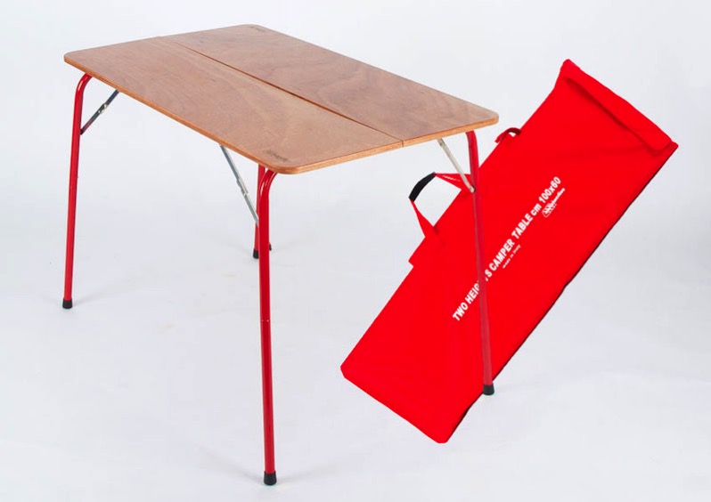 おしゃれキャンプに最適！ 赤い脚が魅力的なイタリアンデザインの