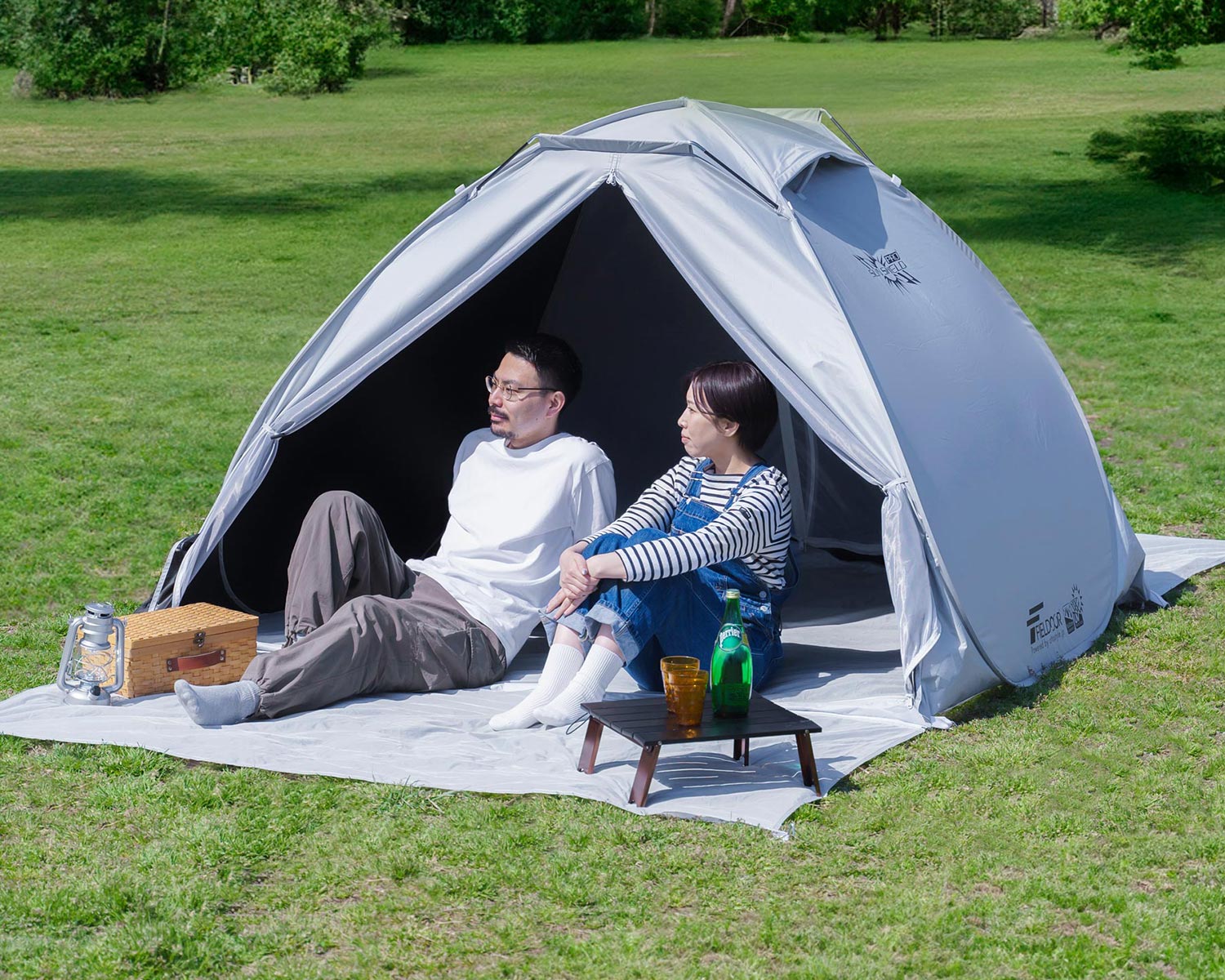 フィールドアから「フルクローズサンシェードテント200 オーニング