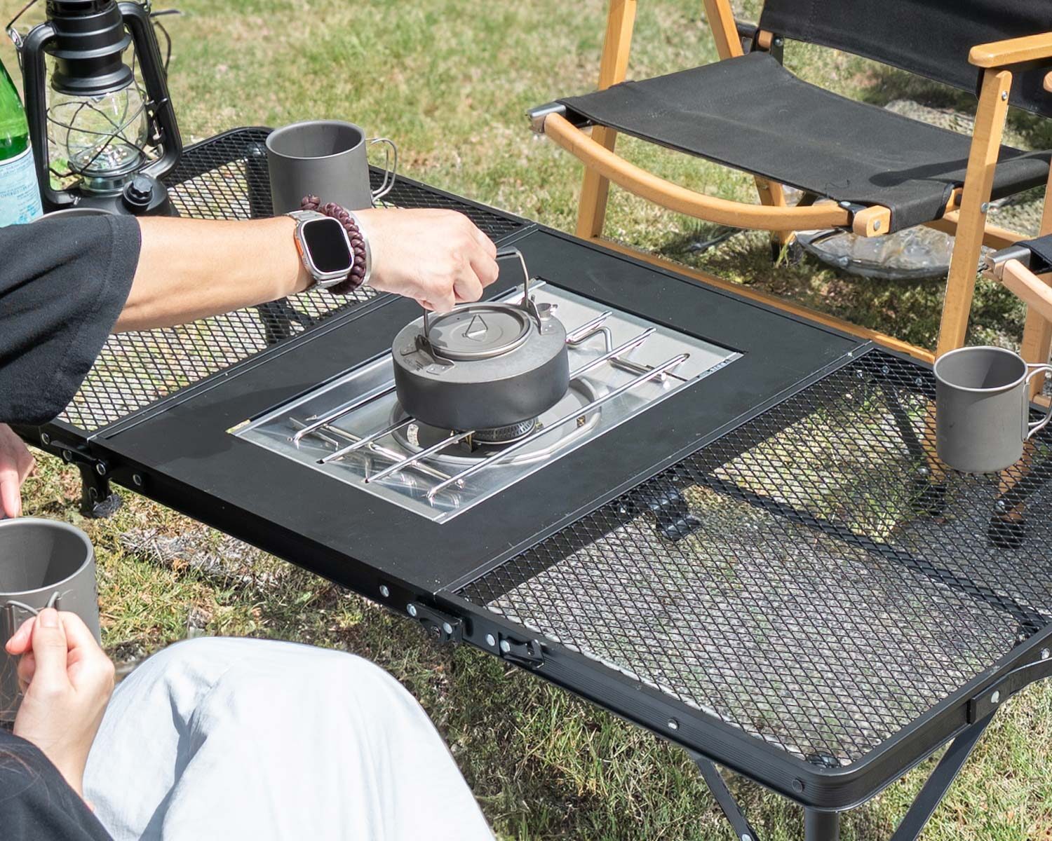 フィールドアからIGT規格対応の「3つ折り収納式 パネルメッシュ