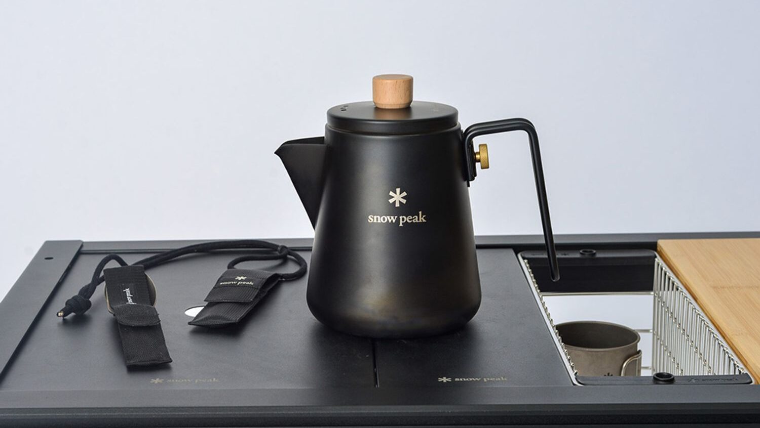 スノーピークオンライン限定商品「フィールドバリスタケトル ブラック