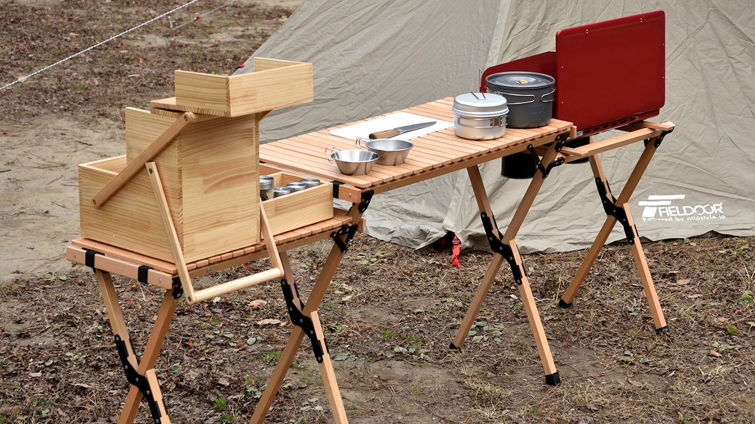 フィールドアから広々キッチンが作れる！ウッドロールキッチンテーブル