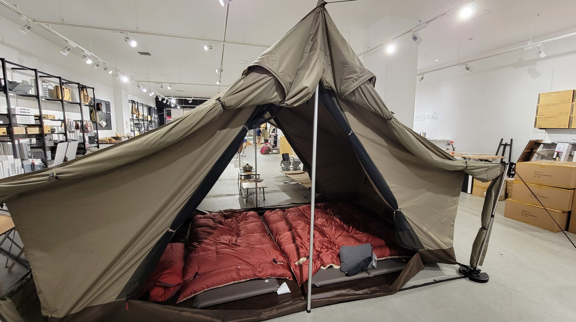 展示品レビュー】スノーピークのグランベルク 買うべきか見送るべきか