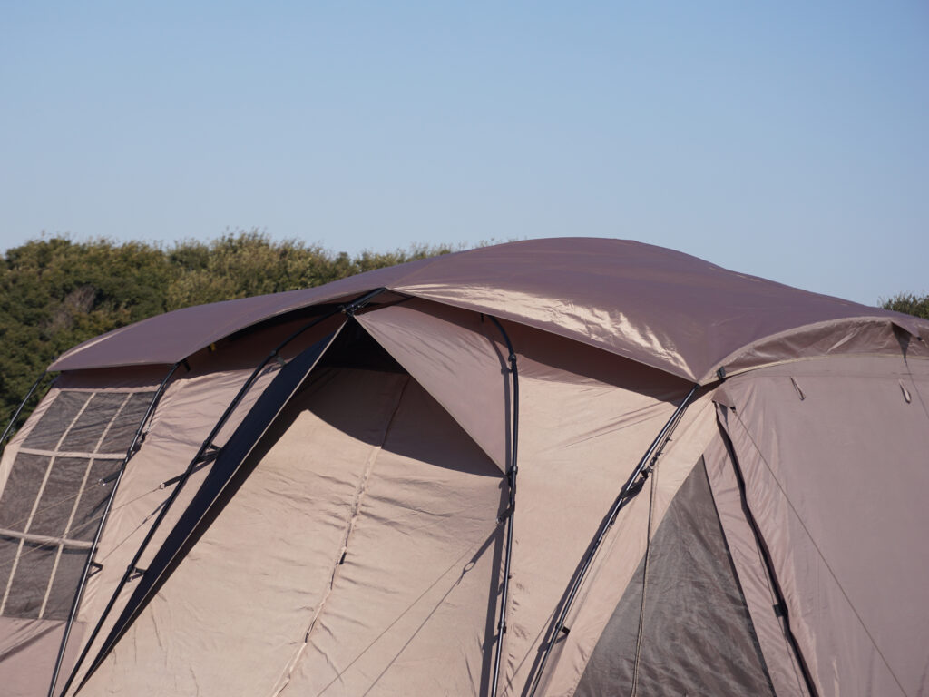 ラーテルワークスから大型2ルームテント「オルカ」登場 | キャンプレビュー