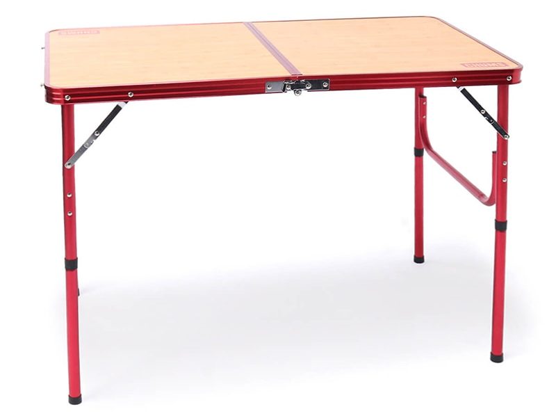 チャムスから折りたたみ式アウトドアテーブル「フォールディング